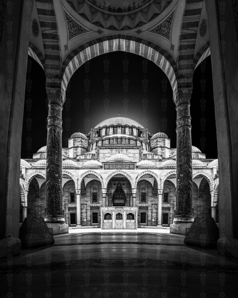 The Throne of Silence – Süleymaniye Mosque, Istanbul