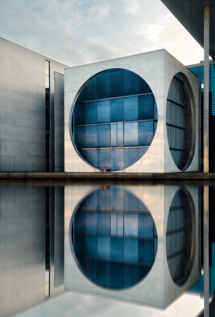 Symmetry in Silence – Marie-Elisabeth-Lüders-Haus, Berlin