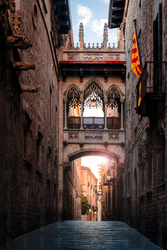 The Bridge of Shadows – Pont del Bisbe, Barcelona
