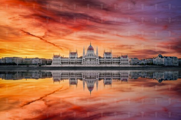 Dawn Mirror – Hungarian Parliament Building, Budapest
