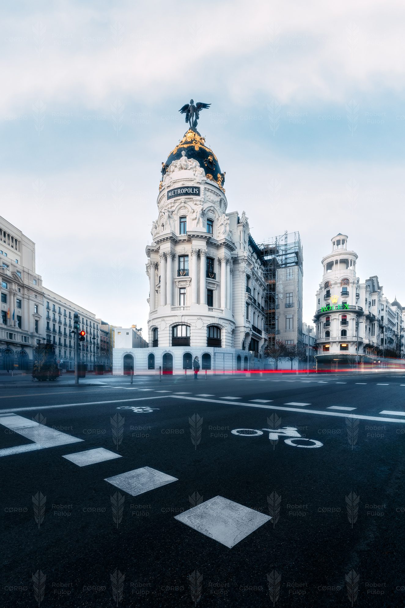 The Metropolis Pause – Edificio Metrópolis, Madrid